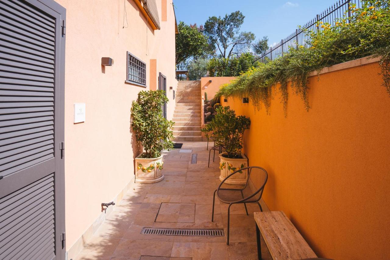 Bed and Breakfast Le Monachelle Luxury Эболи Экстерьер фото