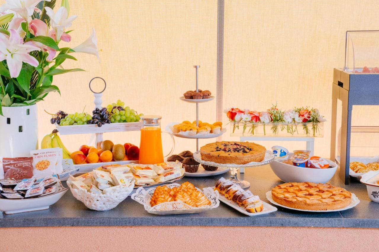 Bed and Breakfast Le Monachelle Luxury Эболи Экстерьер фото